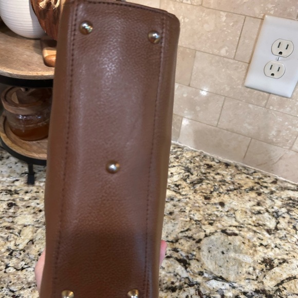 Burberry’s Vintage Satchel Purse leather - Picture 5 of 8